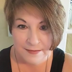 Meet your Posher, Cheryl